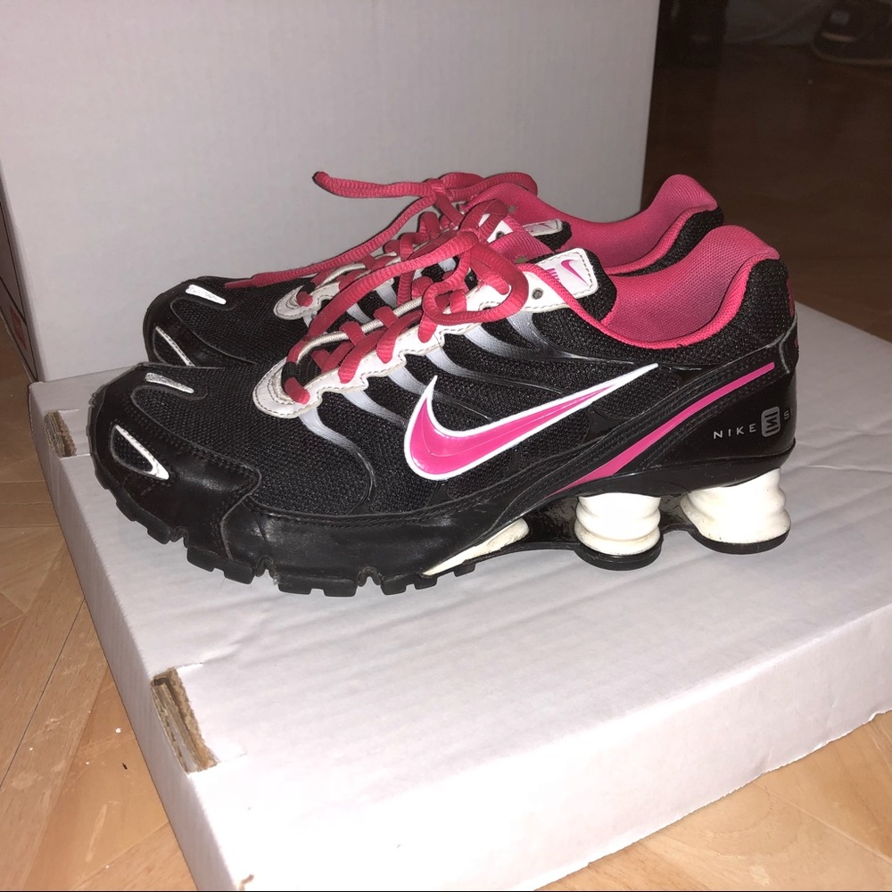 Nike shox